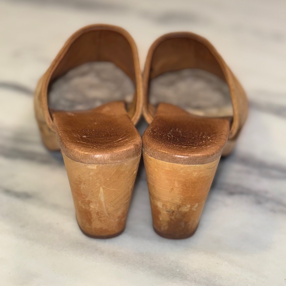 UGG Abbie Suede Studded Healed Clogs Mule Size 6 - Picture 5 of 11